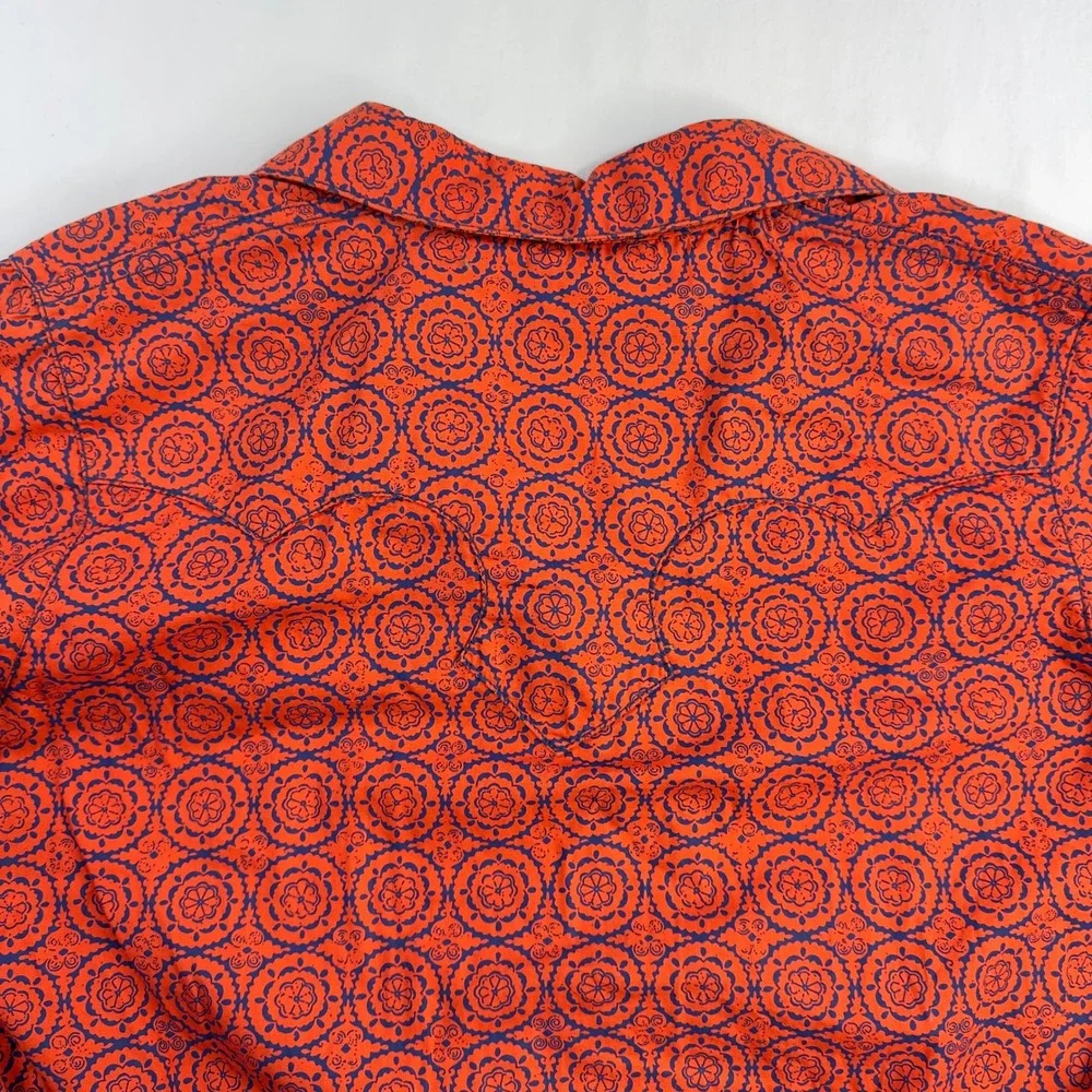 Wrangler Rock 47 Shirt Women's Large Orange Blue Pearl Snap Button Down